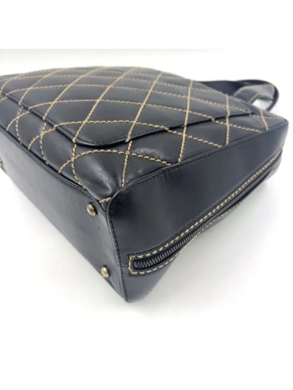Chanel Wild Stitch Calfskin Black Handbag Gold